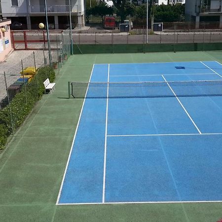 Centro Giovanile Padre Minozzi Hotel Policoro Eksteriør billede