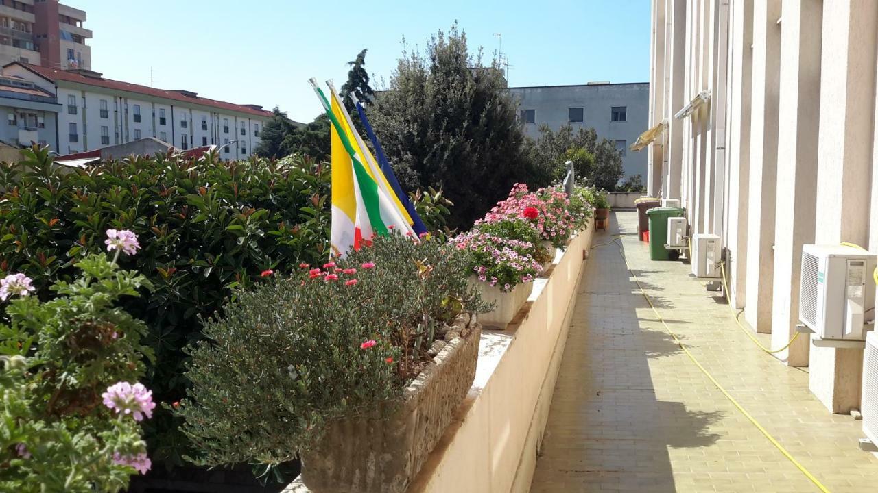 Centro Giovanile Padre Minozzi Hotel Policoro Eksteriør billede